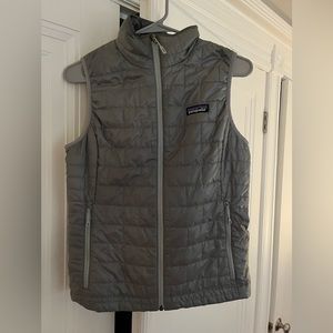 Patagonia women’s grey nano puff vest. Size small.